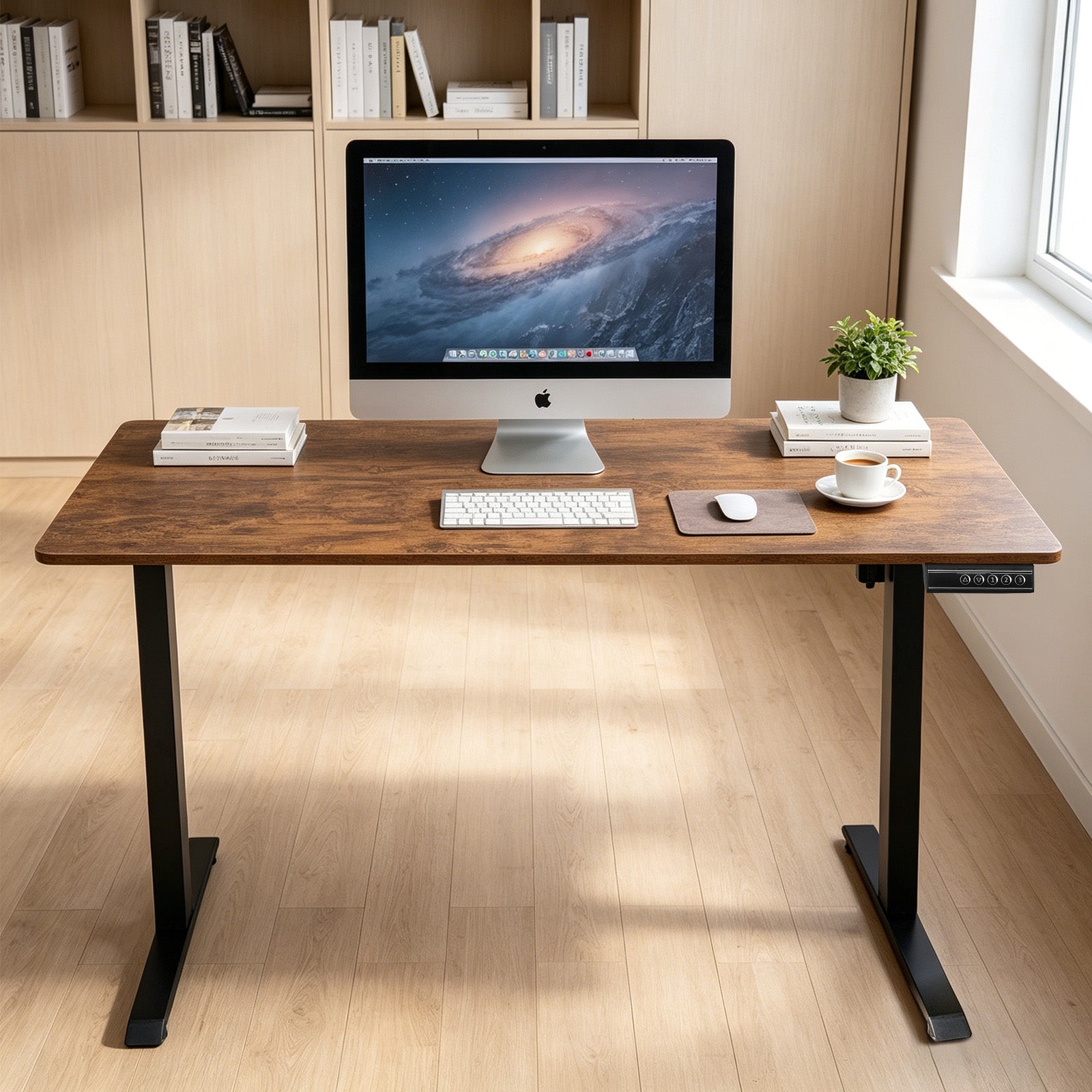 140 × 60 cm Electric Height Adjustable Standing Desk – Sit Stand Computer Table with Digital Control, Hooks & Large Worktop for Home Office, Walnut